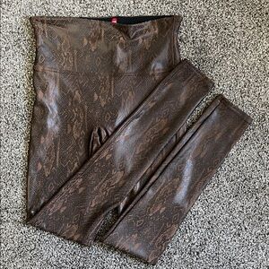 SPANX Snakeskin Faux Leather Brown and Black Leggings - Size Medium